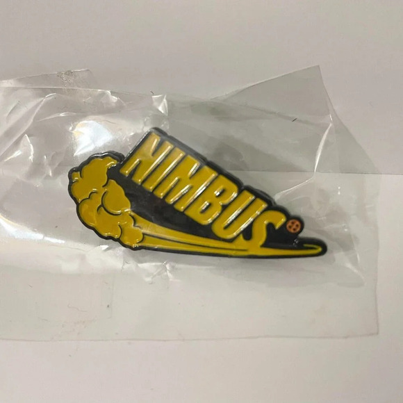 Dragon Ball Z Flying Nimbus Enamel Metal Pin Double Rubber Backing - Picture 2 of 8